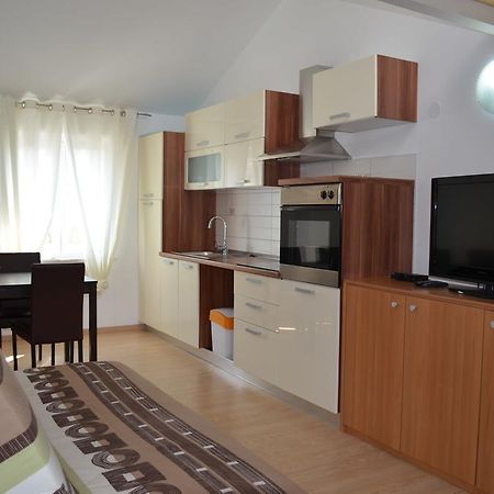 Apartments Matej&Irena Cres Kamer foto