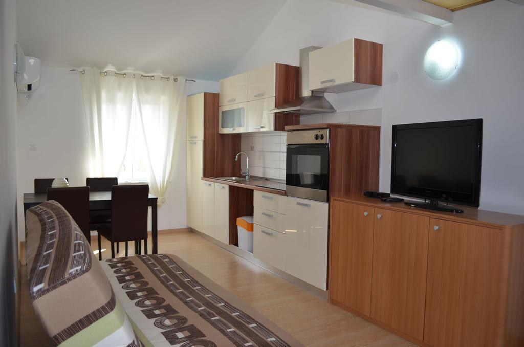 Apartments Matej&Irena Cres Kamer foto