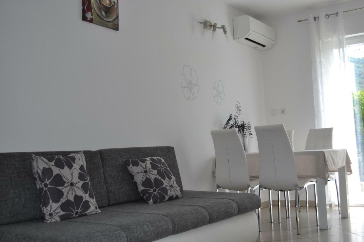 Apartments Matej&Irena Cres Buitenkant foto